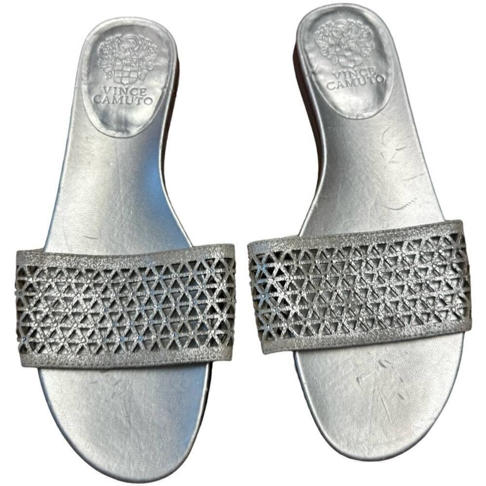 Vince Camuto Silver Leather With Mini Rhinestones Slide Sandals Women's 8 NWOT